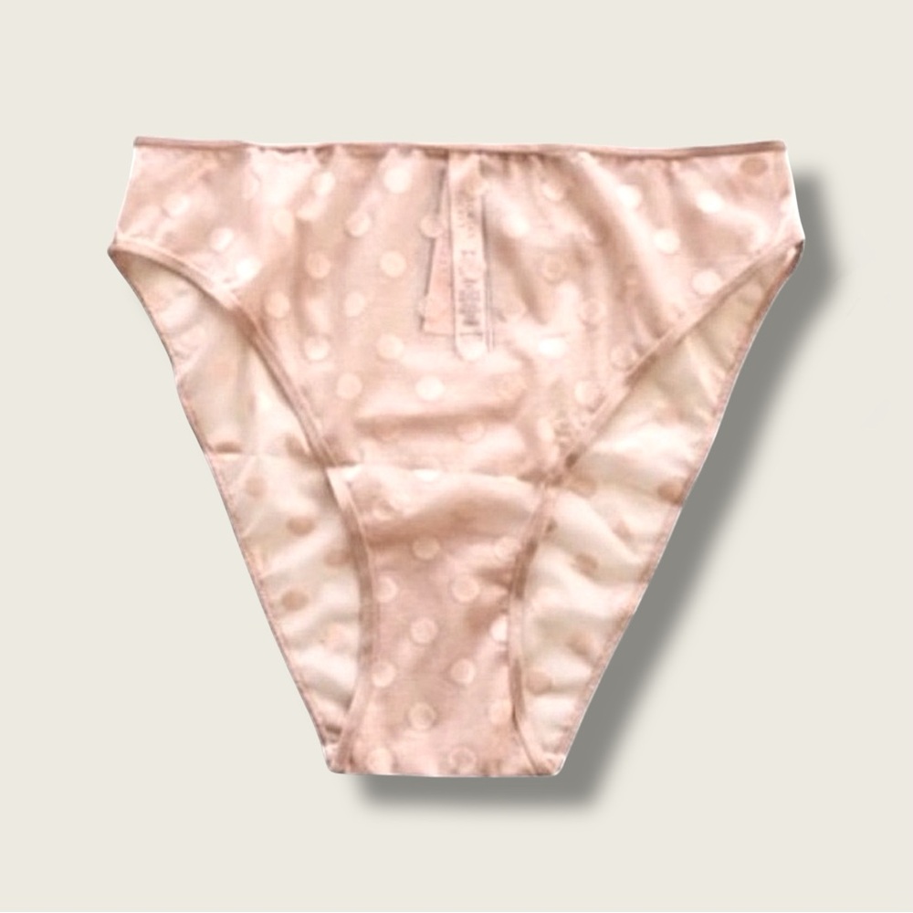 Victoria’s Secret Cheeky Panty Medium New